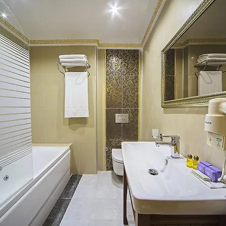 Szálloda Lausos Palace Sisli 5*