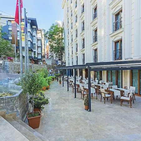 Lausos Palace Sisli 5* Istanboel
