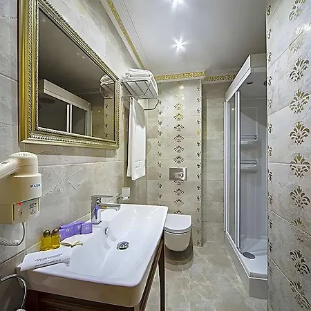Lausos Palace Sisli 5* Стамбул