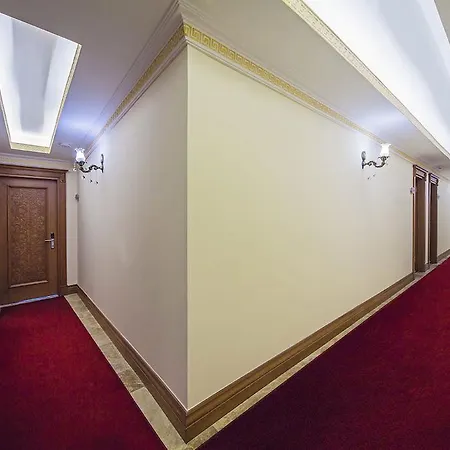 מלון Lausos Palace Sisli 5*