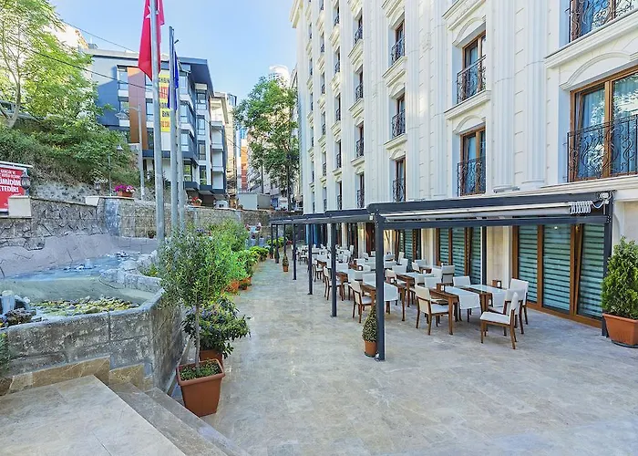 Lausos Palace Sisli 5* Istanbul